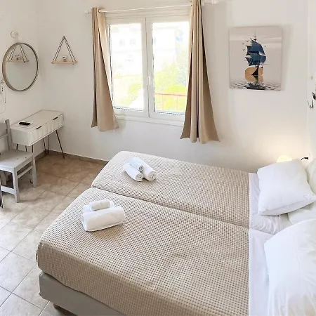 Anna Aparthotel Katapola