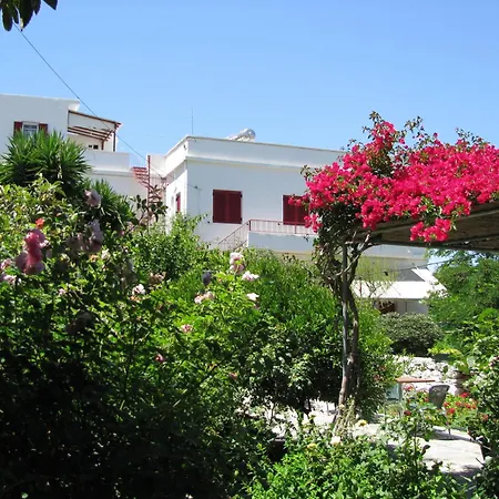 Aparthotel Anna 3*