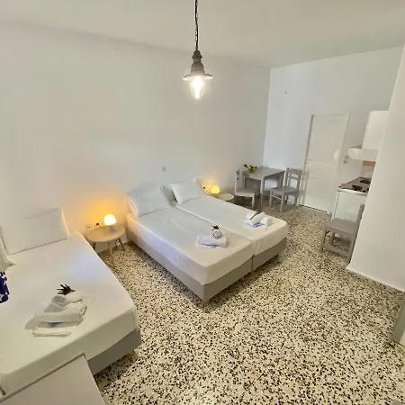 Anna Aparthotel 3*